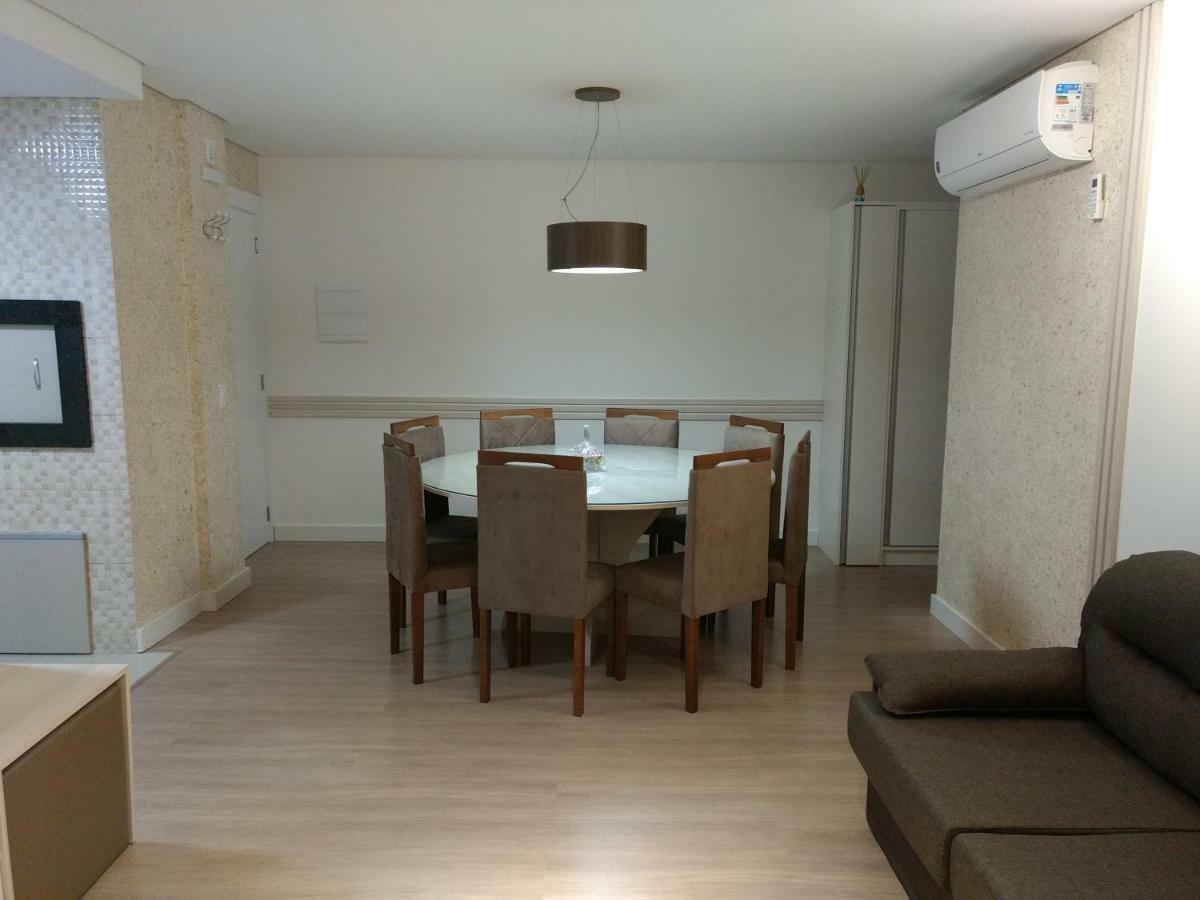 Apartamento 105 Da Borges Грамаду Екстериор снимка