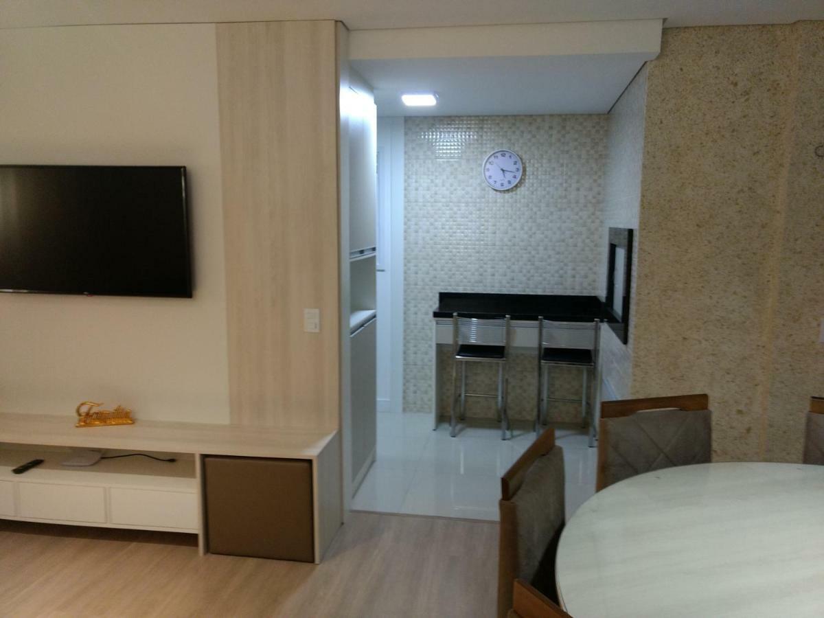 Apartamento 105 Da Borges Грамаду Екстериор снимка