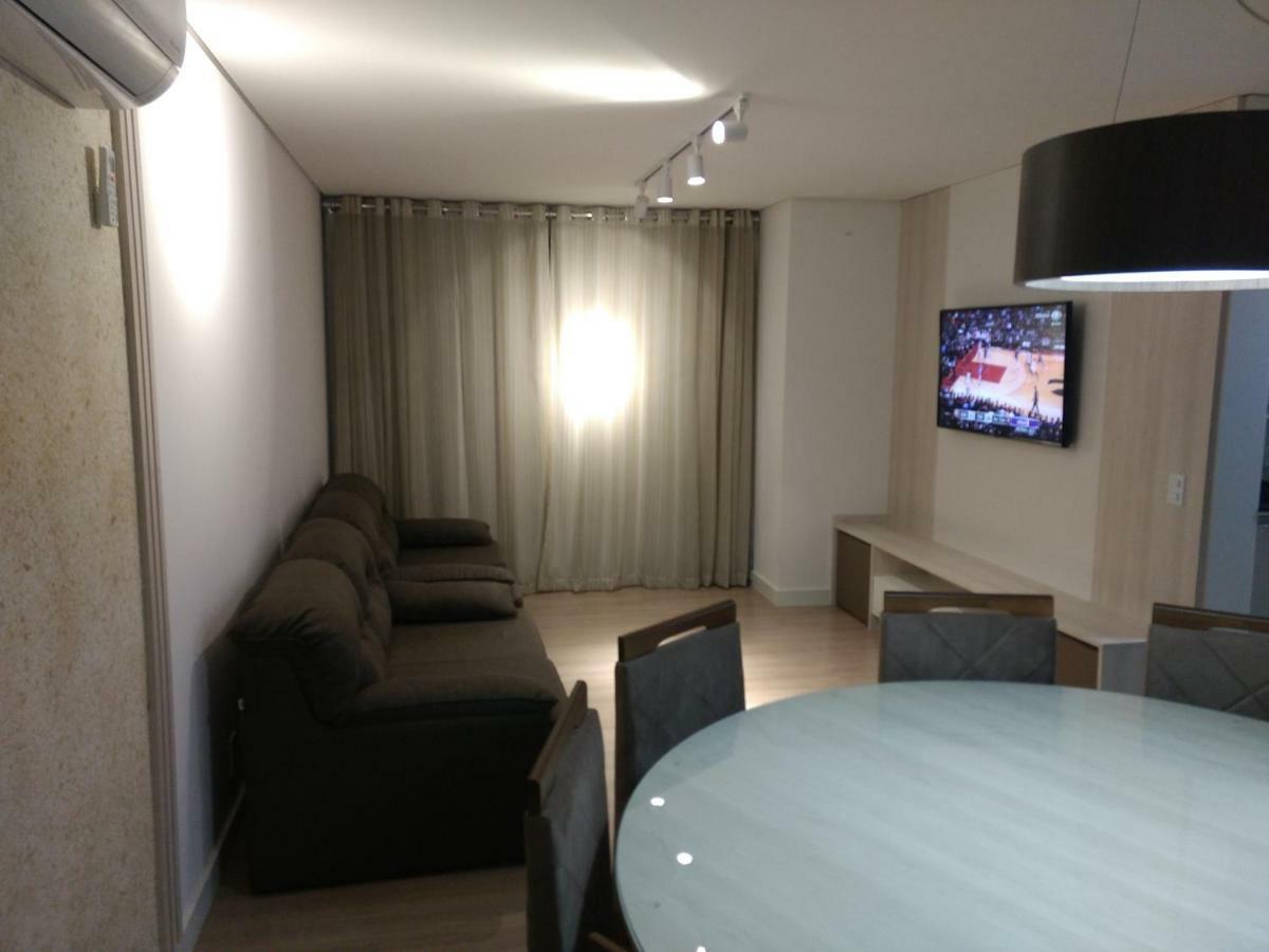 Apartamento 105 Da Borges Грамаду Екстериор снимка